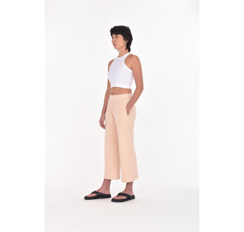 Image 248305_ALTMORE5.jpg, Product 248-305 / Price $54.33, Paper Label Charlie Crop Pant from Paper Label on TSC.ca's Fashion department