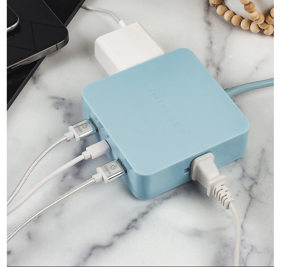 Image 251392_ALTMORE10.jpg, Product 251-392 / Price $69.99, Limitless PowerPro 5-Device Charger with USB, Type-C,and AC from Studebaker on TSC.ca's Electronics department