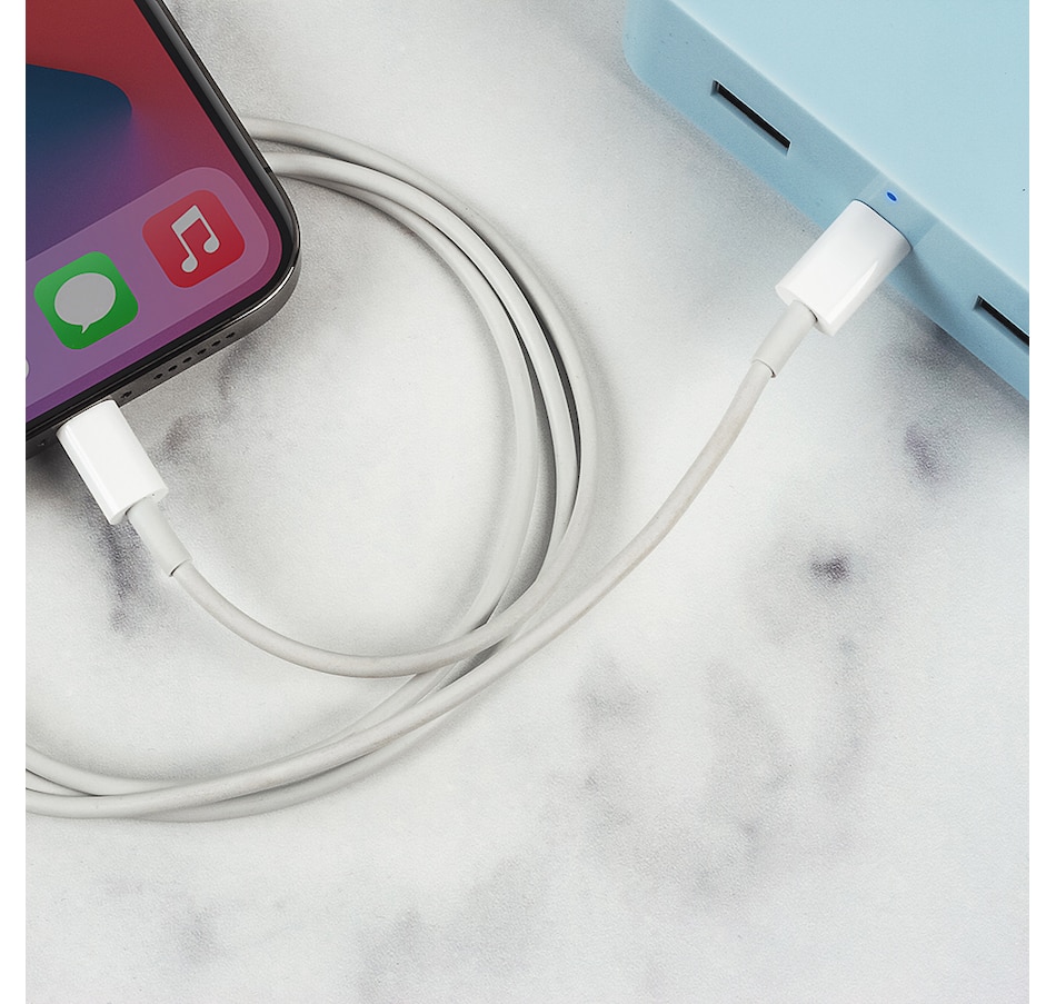 Image 251392_ALTMORE8.jpg, Product 251-392 / Price $69.99, Limitless PowerPro 5-Device Charger with USB, Type-C,and AC from Studebaker on TSC.ca's Electronics department