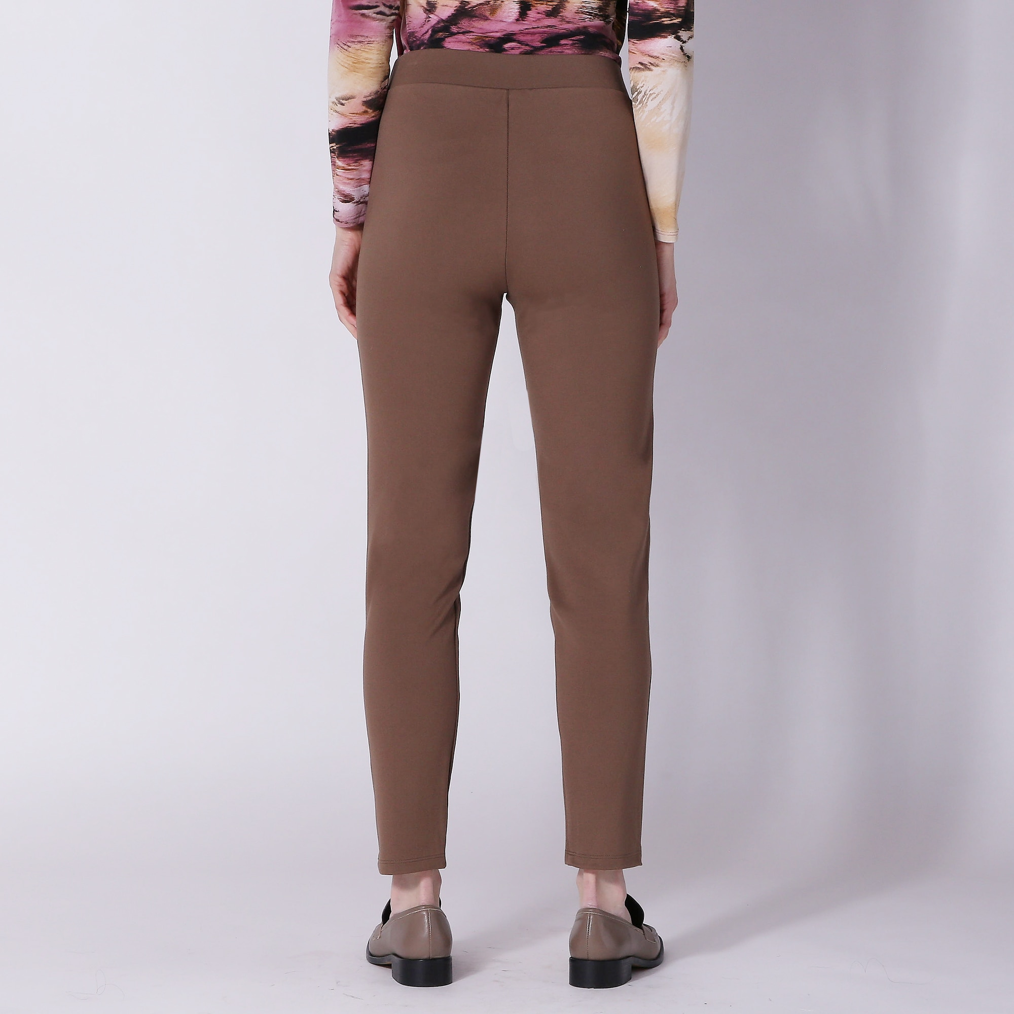 完売品　TRUNC 88 Center Line Curve Pants TRUNC 88（トランクエイティーエイト）の「Center Line Curve