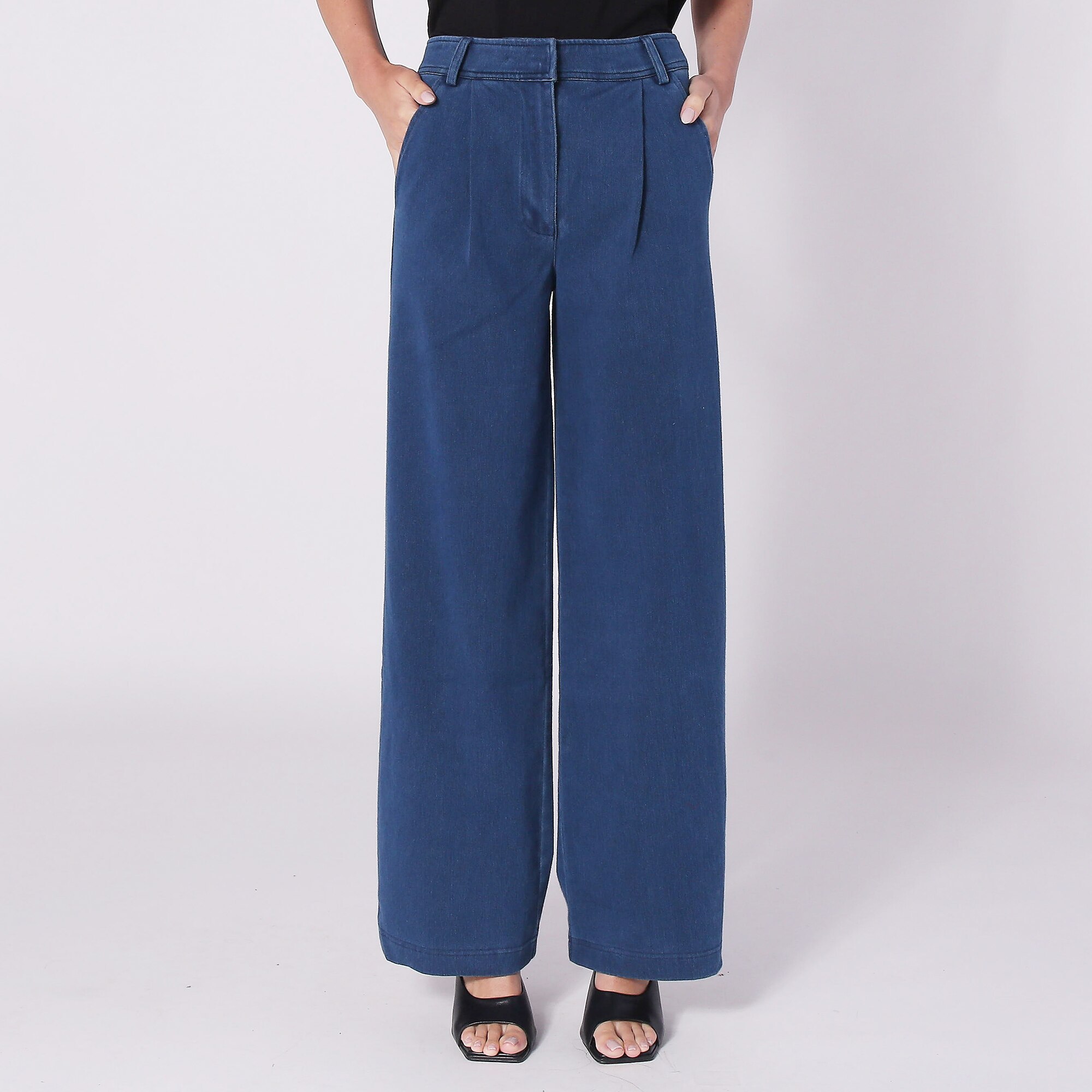 Badgley Mischka Denim Trouser