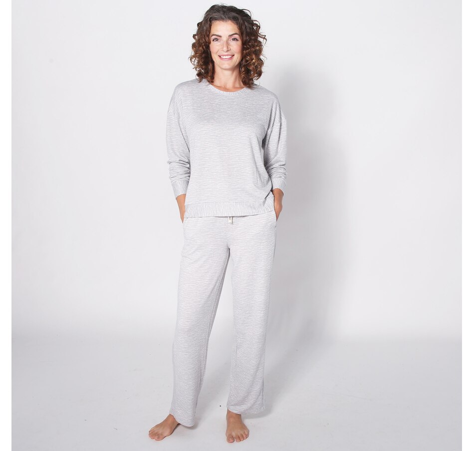 Image 253066_ALTMORE2.jpg, Product 253-066 / Price $23.33, Cuddl Duds Curl Up Rib Dolman Top Lounge Set from Cuddl Duds on TSC.ca's Fashion department