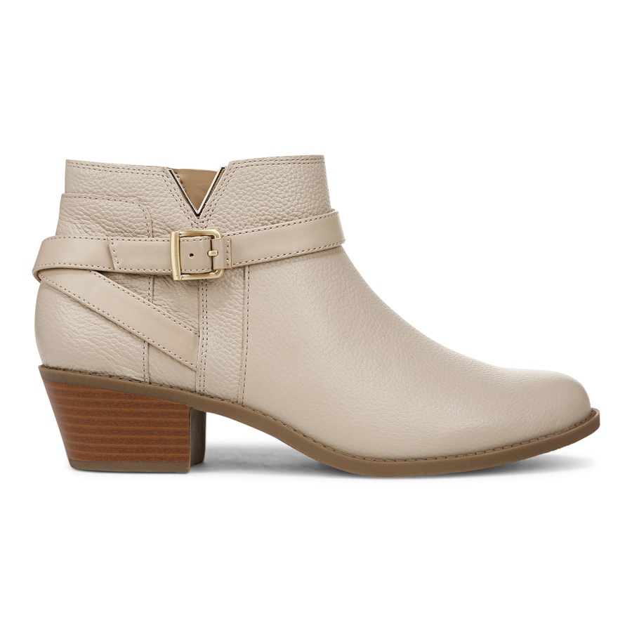 Image 253368_ALTMORE1.jpg, Product 253-368 / Price $69.33, Vionic Farrah Ankle Boot from Vionic on TSC.ca's Shoes department