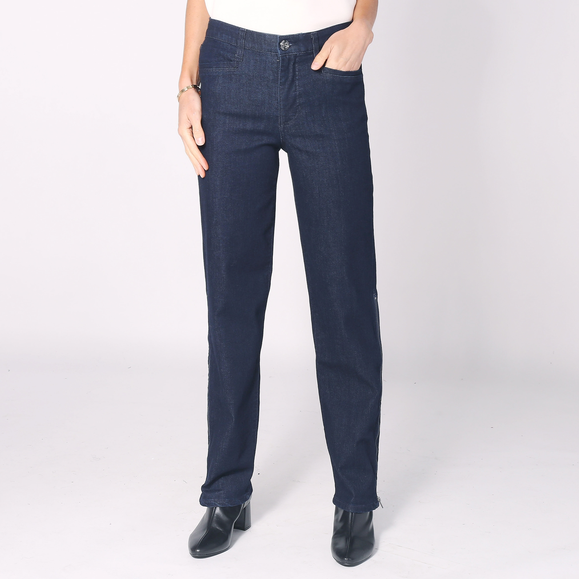 Wynne Denim Wear it 2 Ways Convertible Jean — Flare or Straight