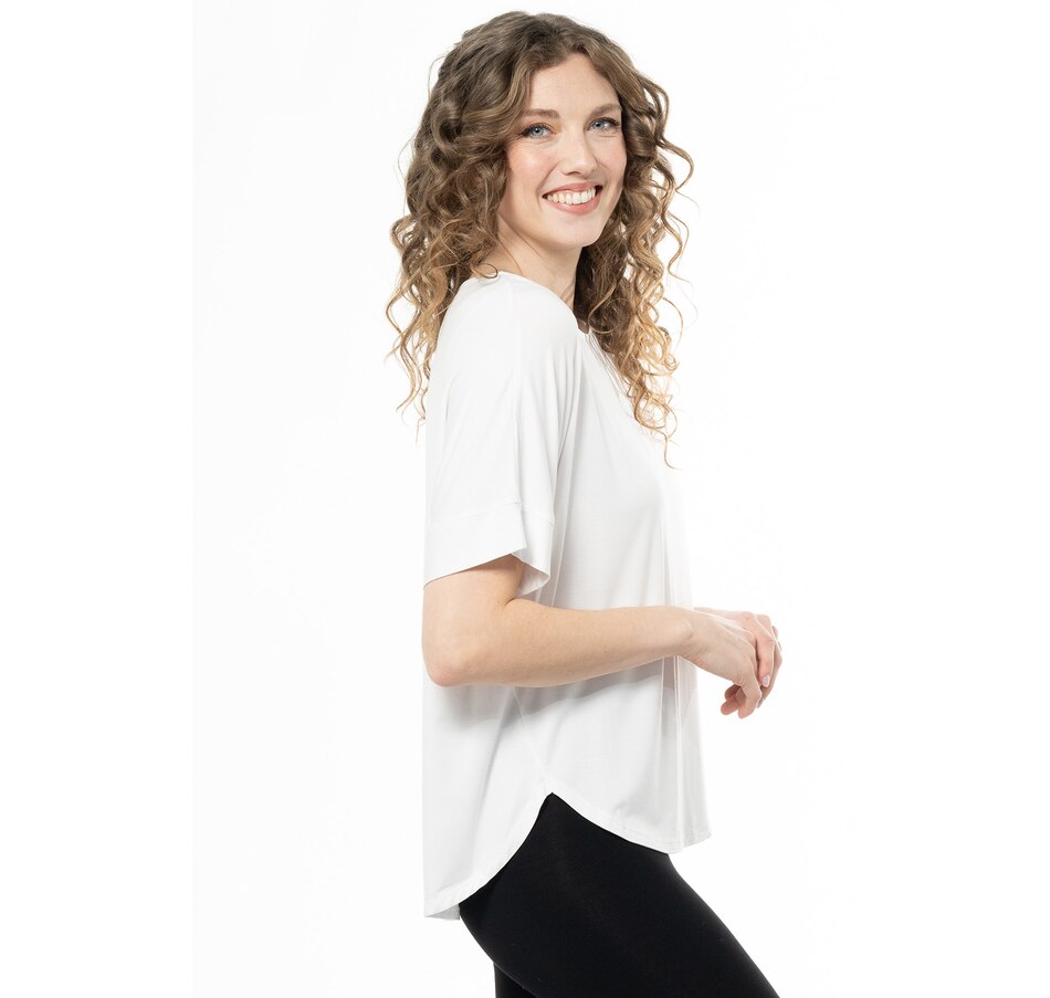 Image 253985_ALTMORE3.jpg, Product 253-985 / Price $24.33, Terrera Laura Relaxed Fit Blouse from Terrera on TSC.ca's Fashion department