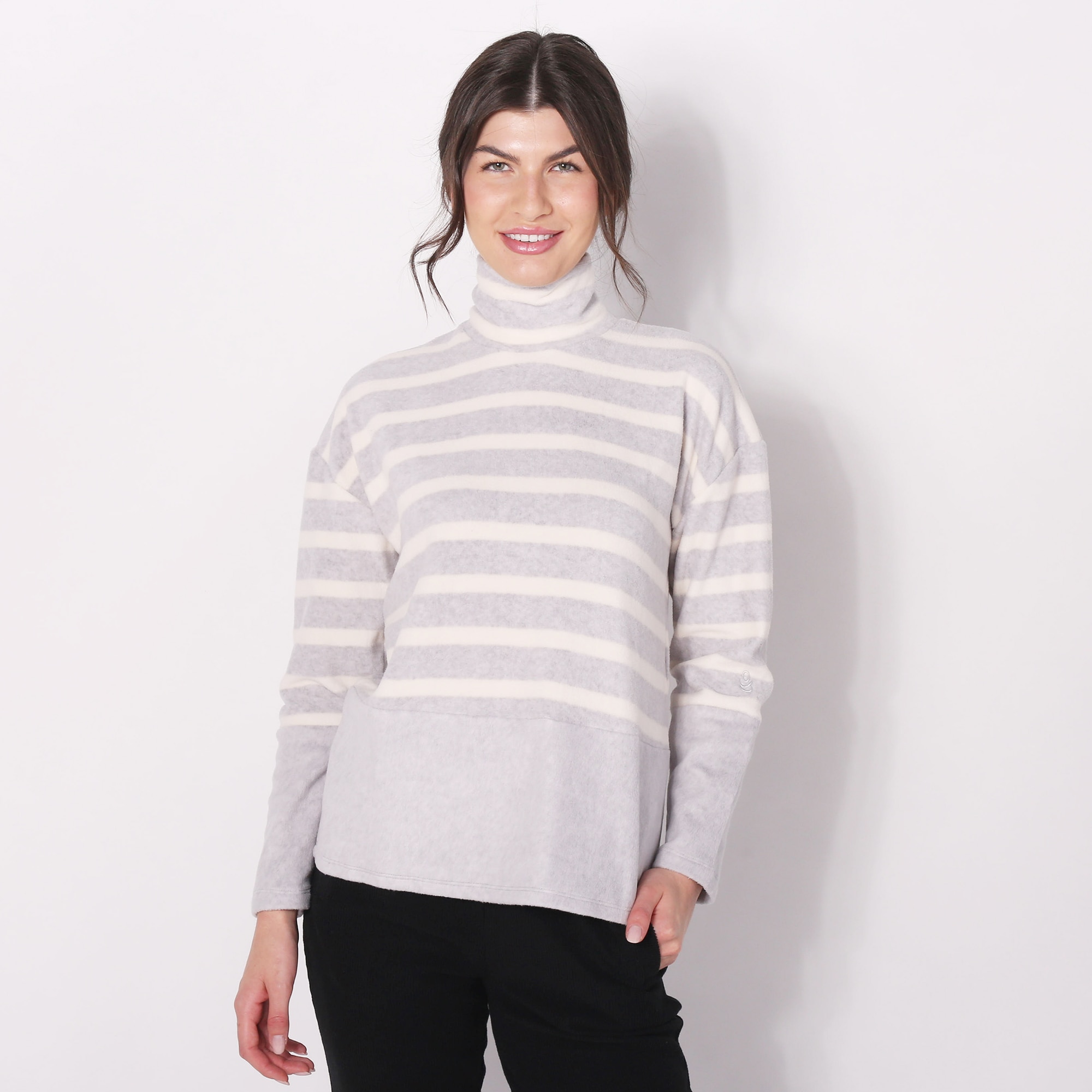Cuddl duds white turtleneck store
