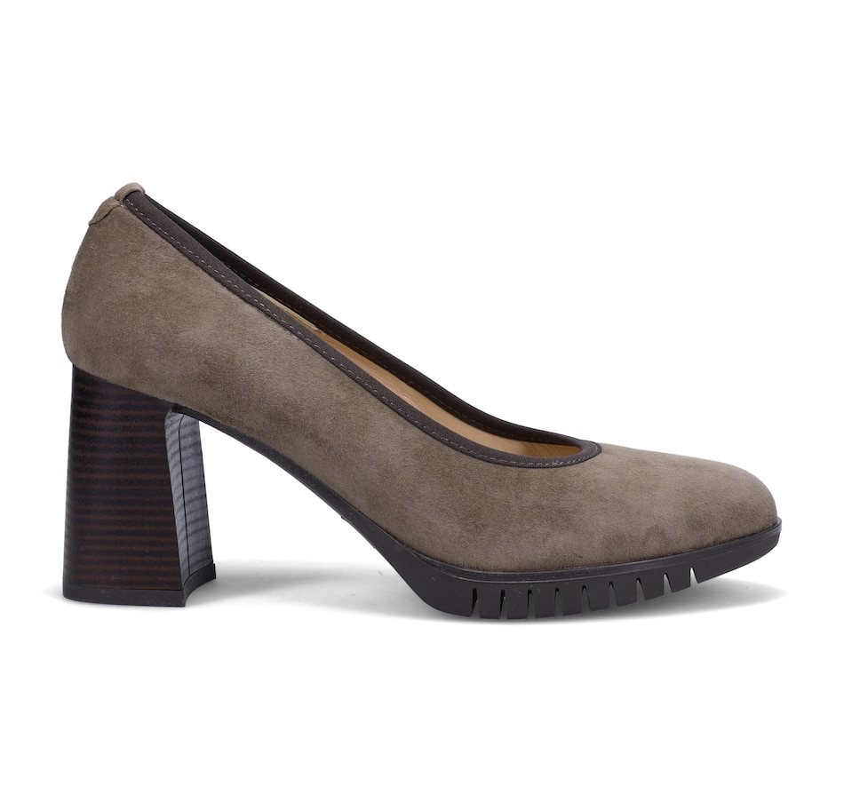 Image 254578_ALTMORE1.jpg, Product 254-578 / Price $249.88, Ron White Fallona Pump from Ron White on TSC.ca's Shoes department