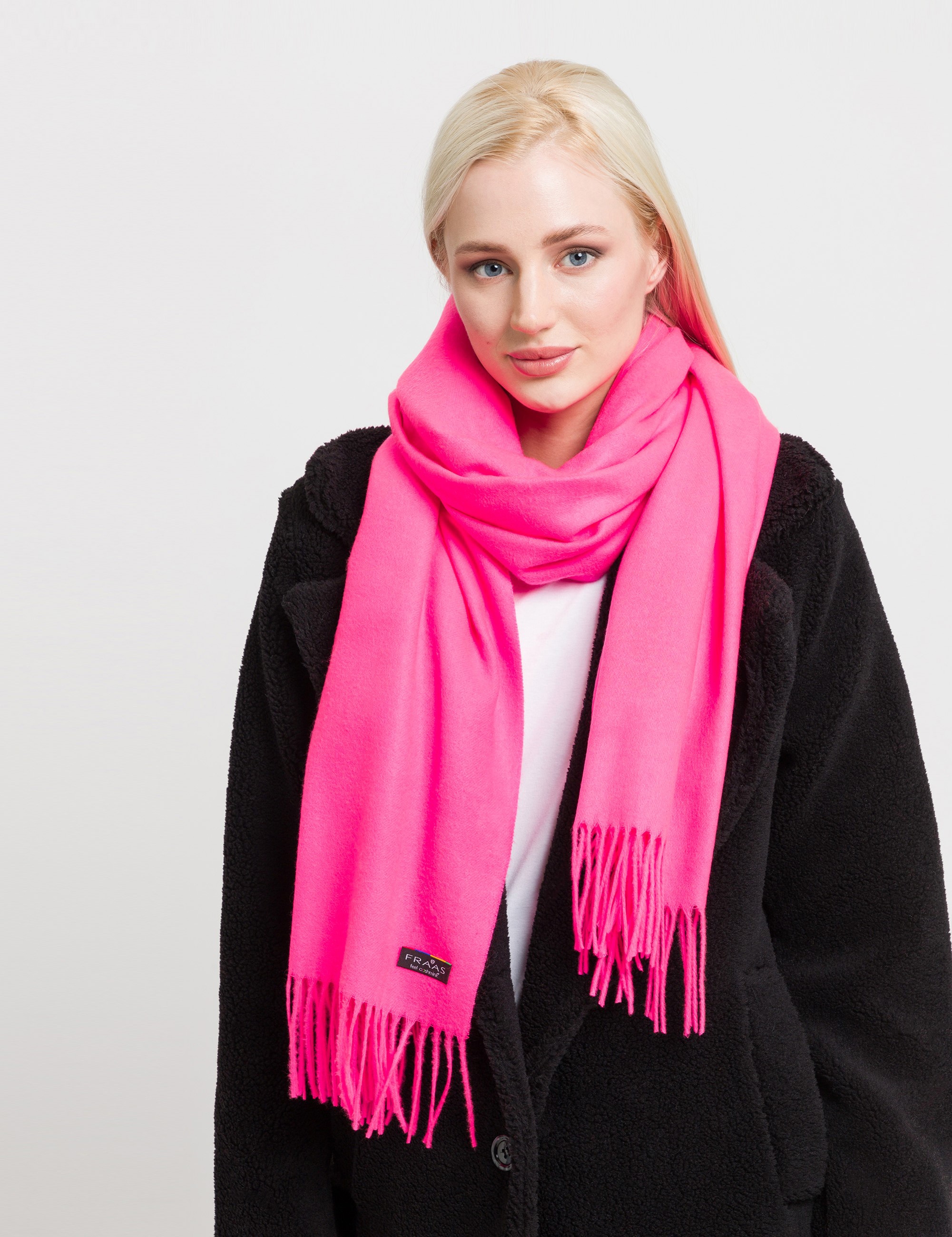 V. Fraas Solid Cashmink Oversize Scarf - TSC.ca