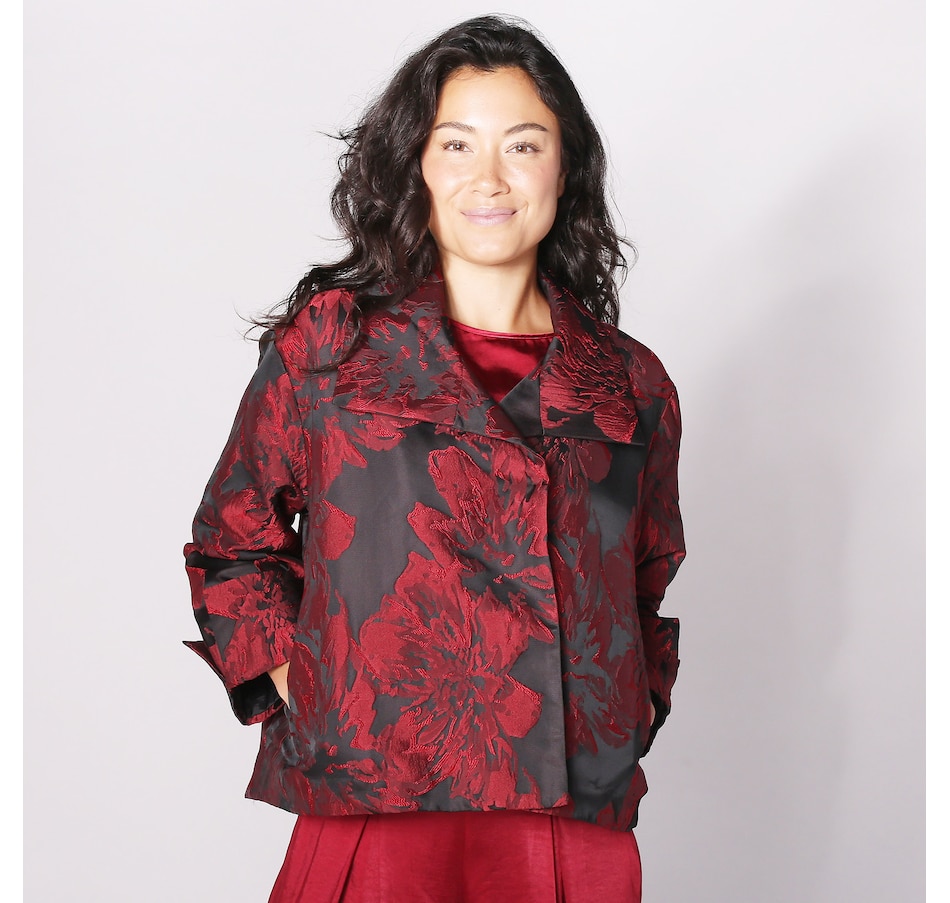 Image 260335_BKBE.jpg, Product 260-335 / Price $63.33, Wynne Style Floral Jacquard Swing Jacket from Wynnelayers on TSC.ca's Fashion department