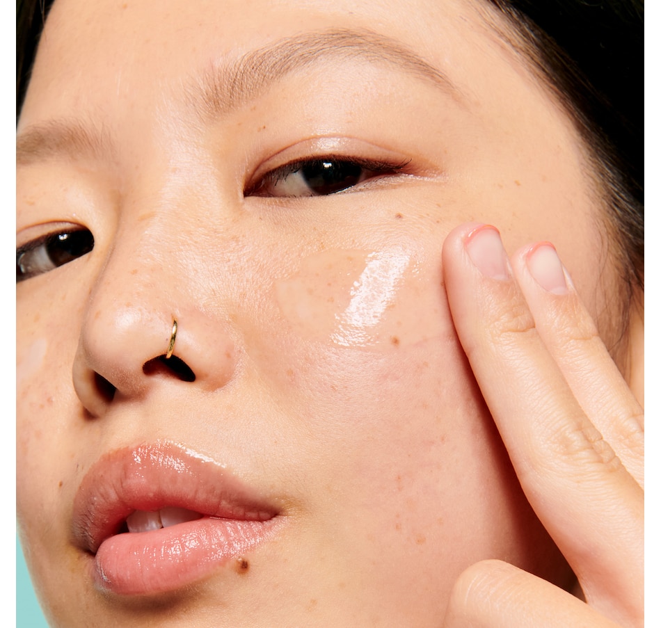 Image 260401_ALTMORE1.jpg, Product 260-401 / Price $60.00, Benefit The Porefessional Smooth Sip Lightweight Smoothing Moisturizer For Pores from Benefit Cosmetics on TSC.ca's Beauty department