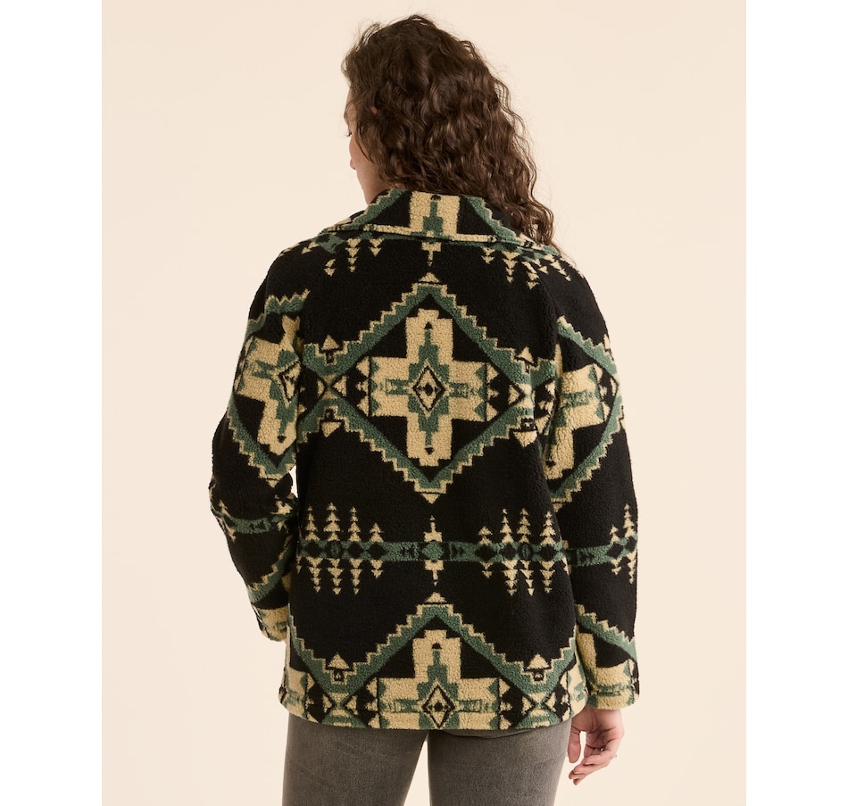 Image 261461_ALTMORE2.jpg, Product 261-461 / Price $279.88, Pendleton Lodge Pine-Barn Coat from Pendleton on TSC.ca's Fashion department