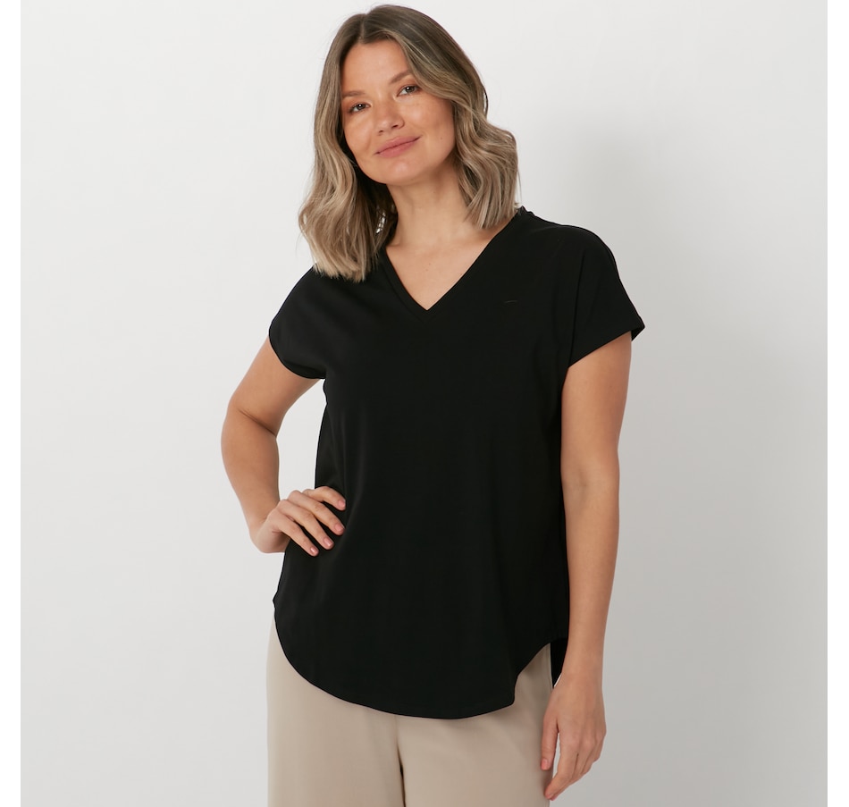 Image 288612_BLK.jpg, Product 288-612 / Price $24.33, WynneLayers Curved Hem Essential V-Neck from Wynnelayers on TSC.ca's Fashion department