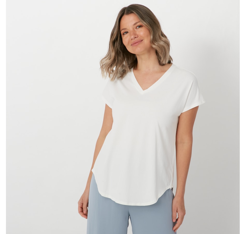 Image 288612_COD.jpg, Product 288-612 / Price $24.33, WynneLayers Curved Hem Essential V-Neck from Wynnelayers on TSC.ca's Fashion department