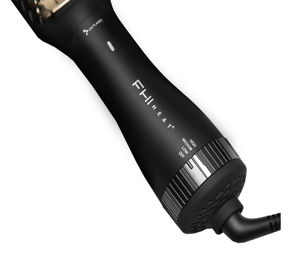 Image 289095_ALTMORE3.jpg, Product 289-095 / Price $200.00, FHI The Polisher Pro Air Drying Brush from FHI BRANDS on TSC.ca's Beauty department