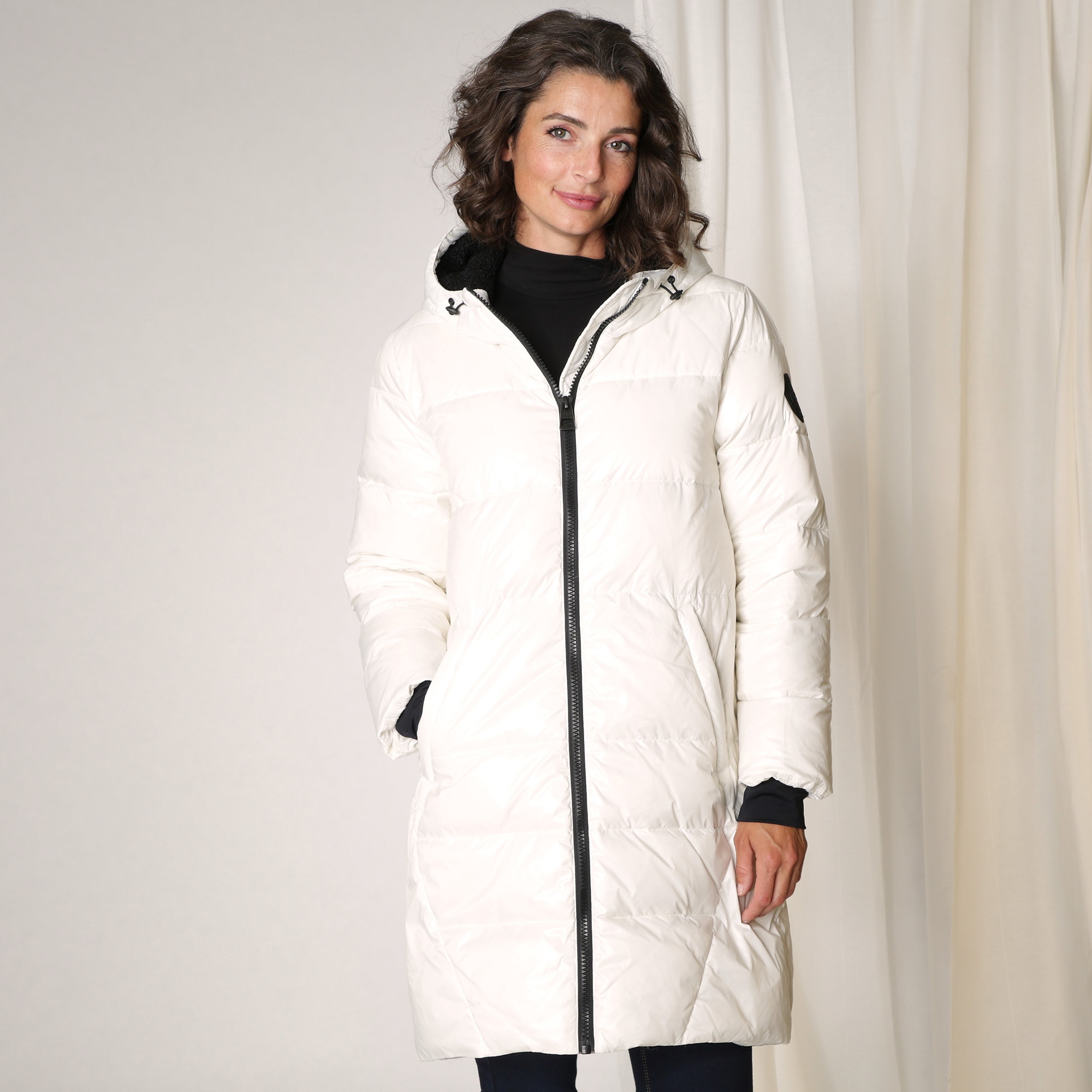 Arctic Expedition | Jackets & Coats | Arctic Expedition White Quilted Down  Parka Wremovable Black Fur Trimmed Hood | Poshmark