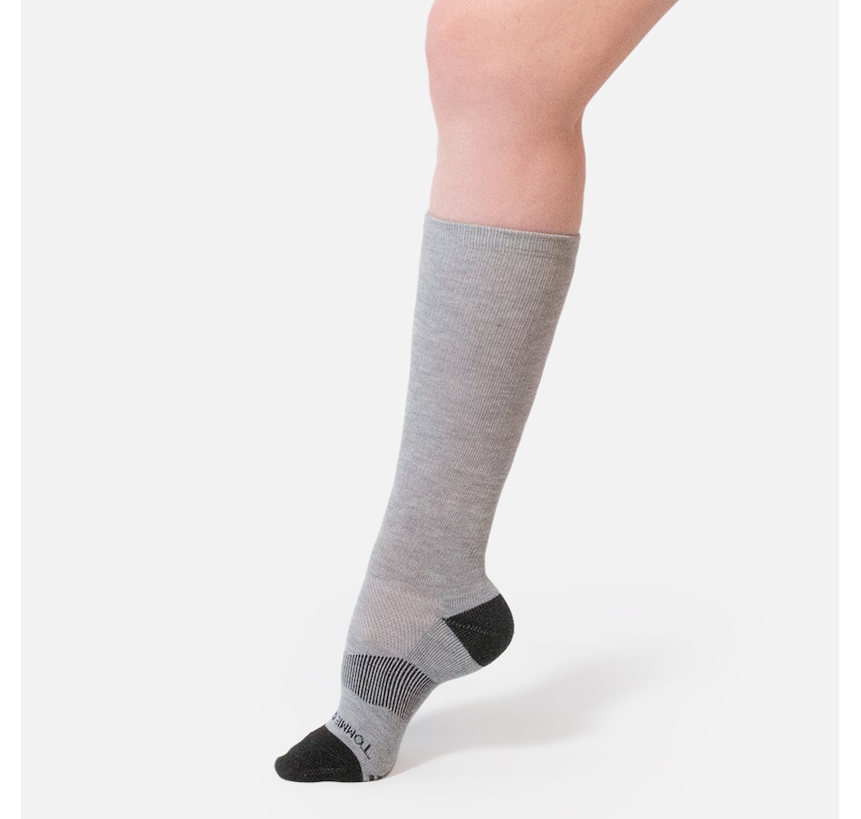 Calf Support You Can Trust  Men's Socks from Tommie Copper®