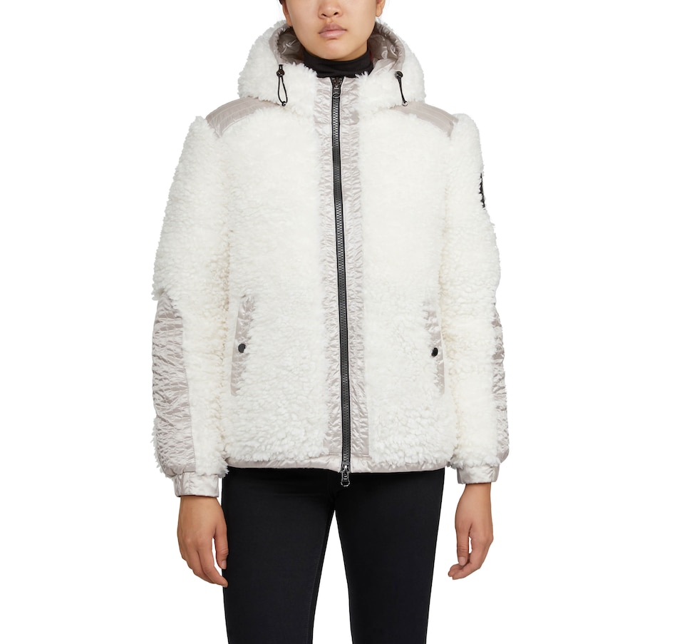 Image 349921_ALTMORE12.jpg, Product 349-921 / Price $139.33, Pajar Outerwear Snow Short Reversible Puffer from Pajar on TSC.ca's Fashion department