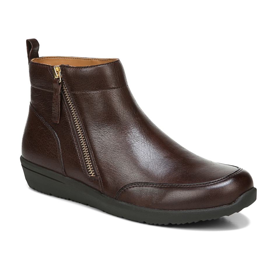 lois bootie vionic