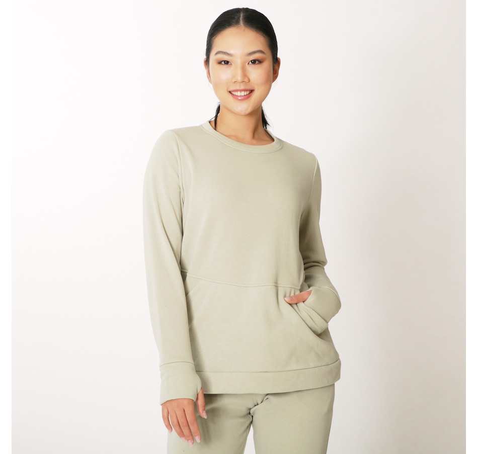 Image 371873_DSSAG.jpg, Product 371-873 / Price $19.33, Cuddl Duds Teddy Plush Crew Top With Pockets from Cuddl Duds on TSC.ca's Fashion department