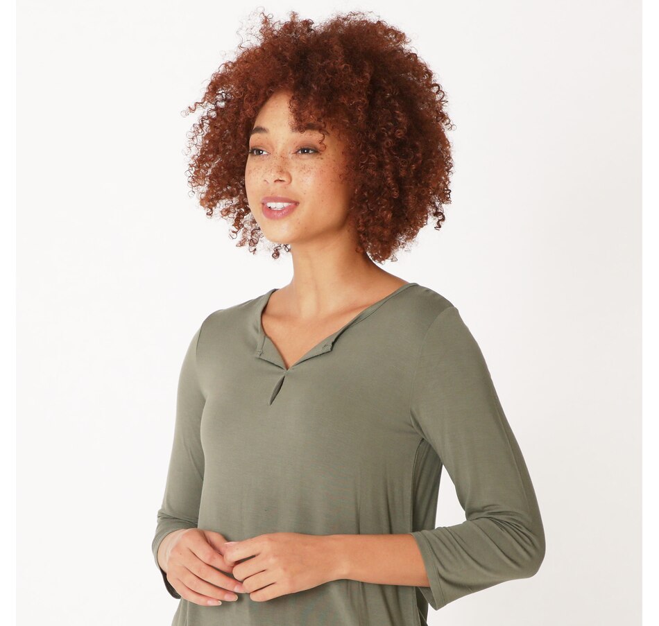 Clothing & Shoes - Tops - T-Shirts & Tops - Cuddl Duds Flexwear Asymmetric  Hem Top - Online Shopping for Canadians