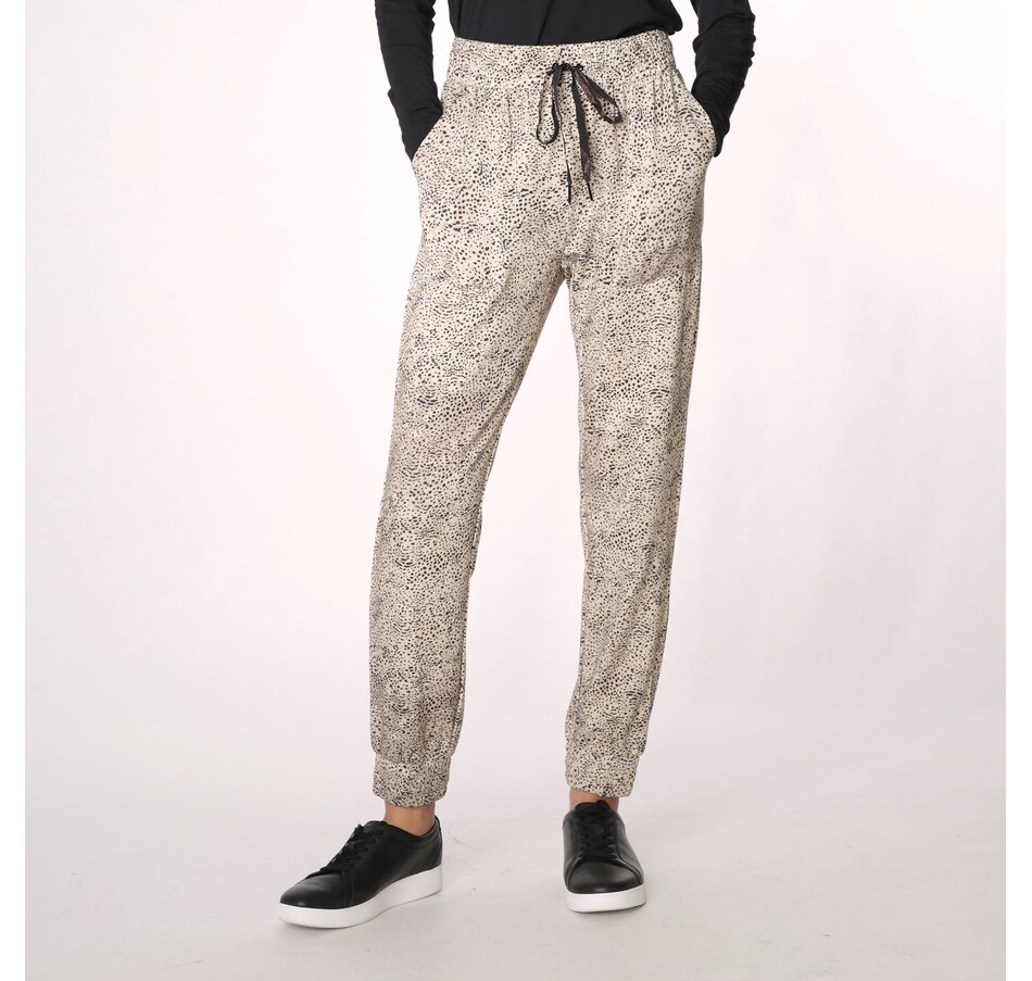 Image 371983_ALTMORE2.jpg, Product 371-983 / Price $24.33, Laurier & Co. The French Terry Jogger from Laurier & Co on TSC.ca's Fashion department