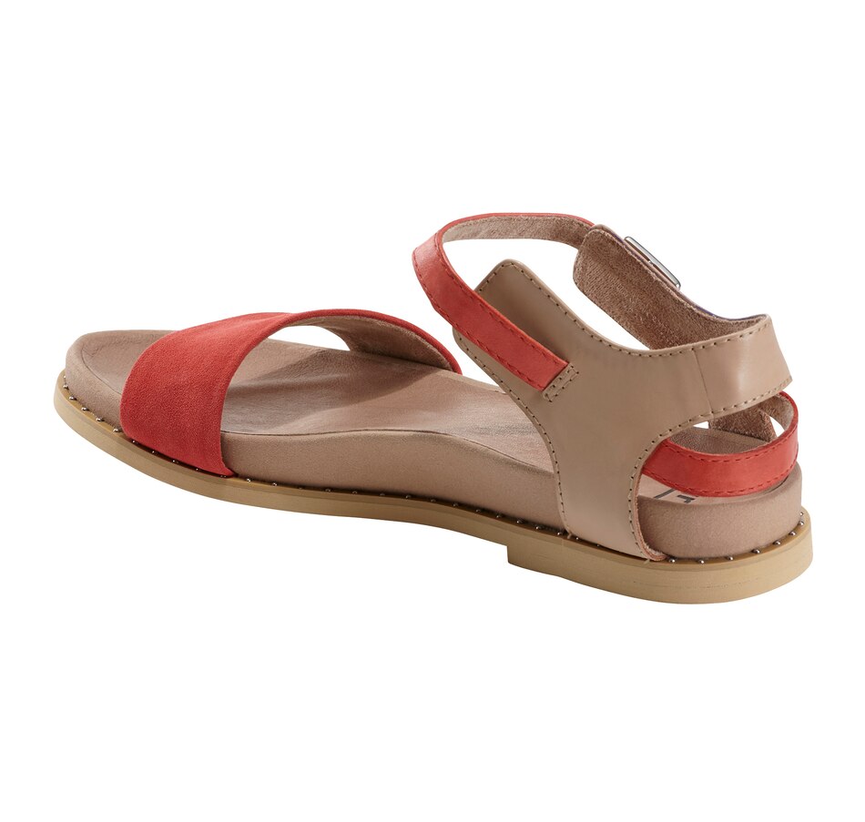 earth cameo sandal