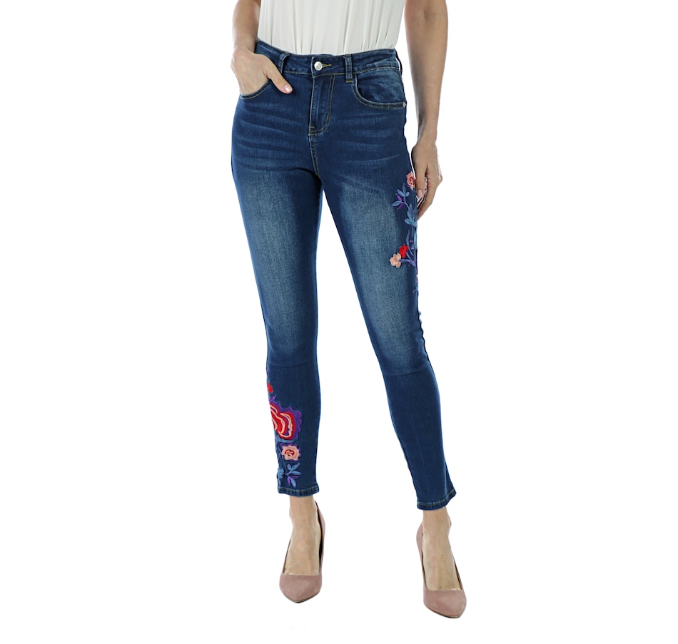 tsc.ca - Artizan by Robin Barre Denim with Floral Embroidery Detail
