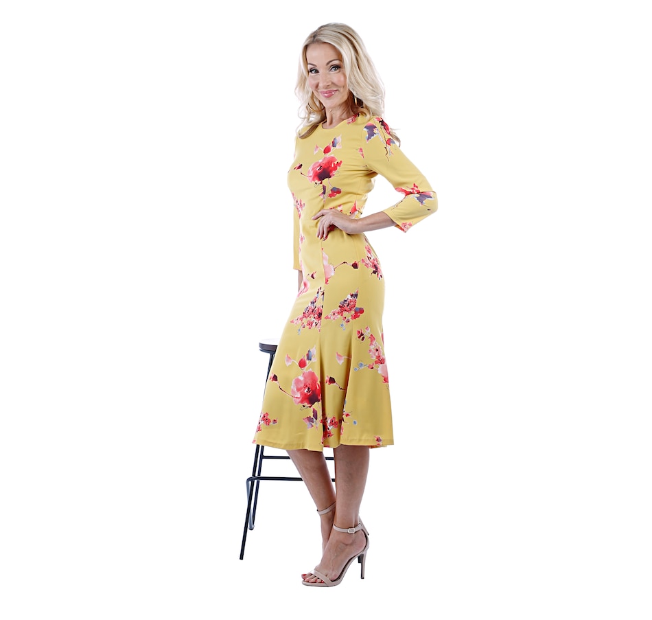 Printed Trumpet-Hem Sheath Dress