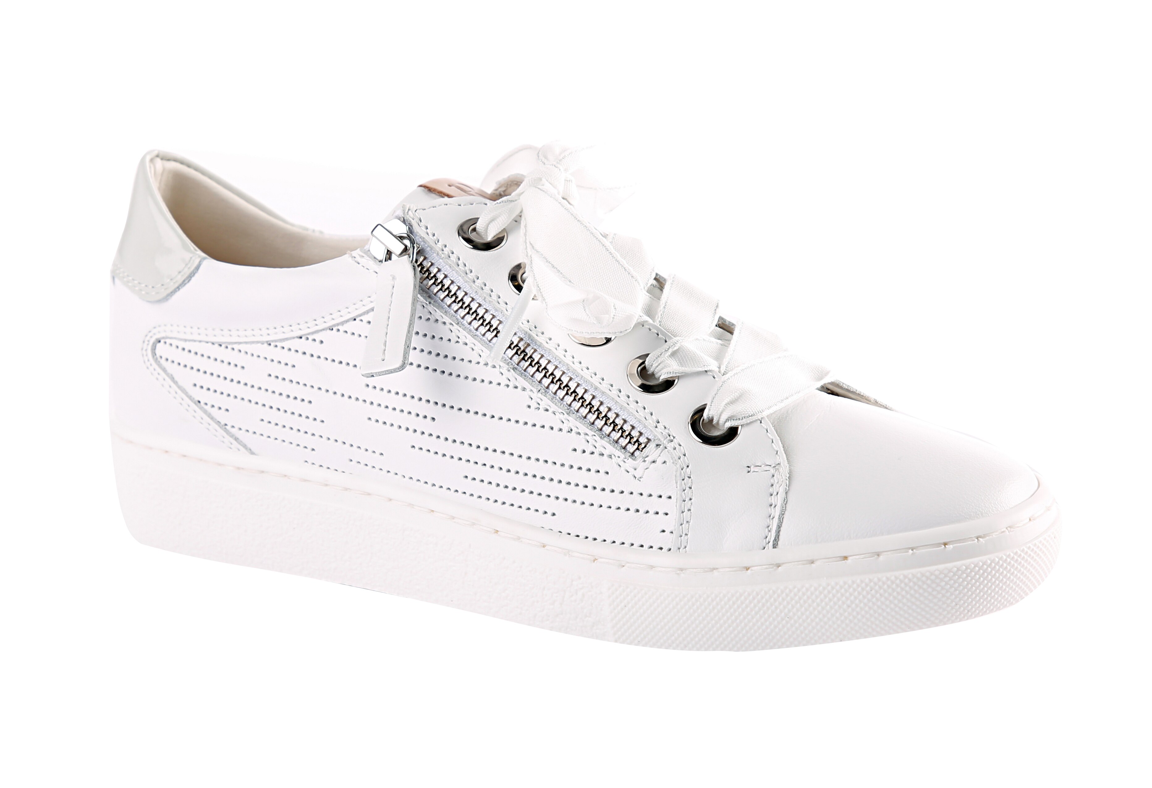 ron white tennis shoes
