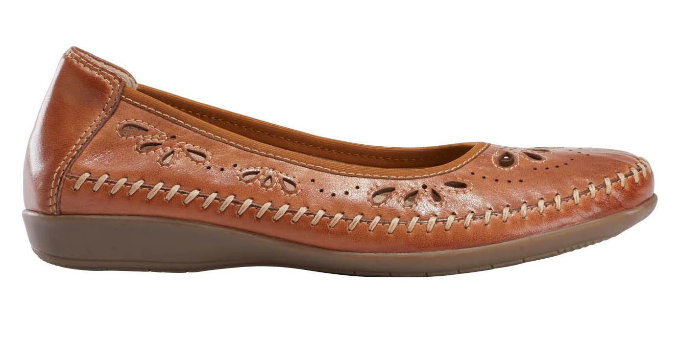 flat earth shoes
