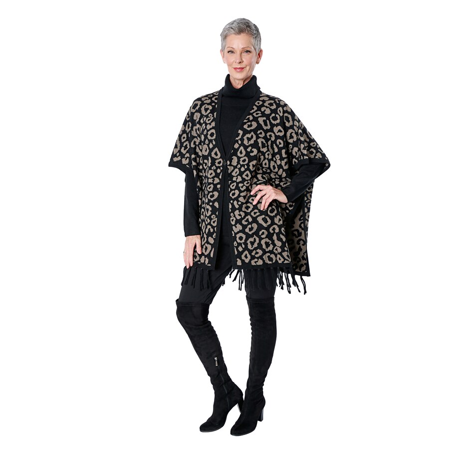 Image 409222_GYL.jpg, Product 409-222 / Price $29.33, Guillaume Convertible Cardigan Wrap from Guillaume on TSC.ca's Fashion department