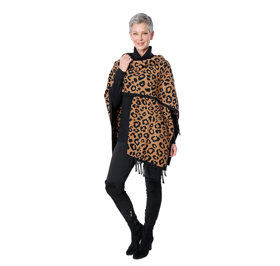 Image 409222_LEP.jpg, Product 409-222 / Price $29.33, Guillaume Convertible Cardigan Wrap from Guillaume on TSC.ca's Fashion department