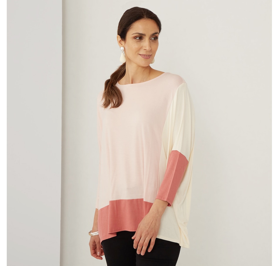 Image 409597_SHPCB.jpg, Product 409-597 / Price $19.33, WynneLayers Unstructured Top from Wynnelayers on TSC.ca's Fashion department