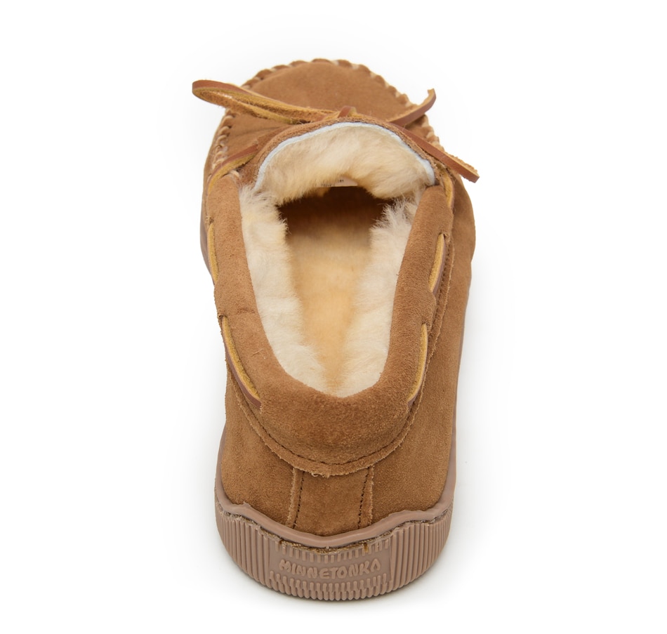 Image 409923_ALTMORE3.jpg, Product 409-923 / Price $59.33, Minnetonka Sheepskin Hardsole Moc from Minnetonka on TSC.ca's Shoes department