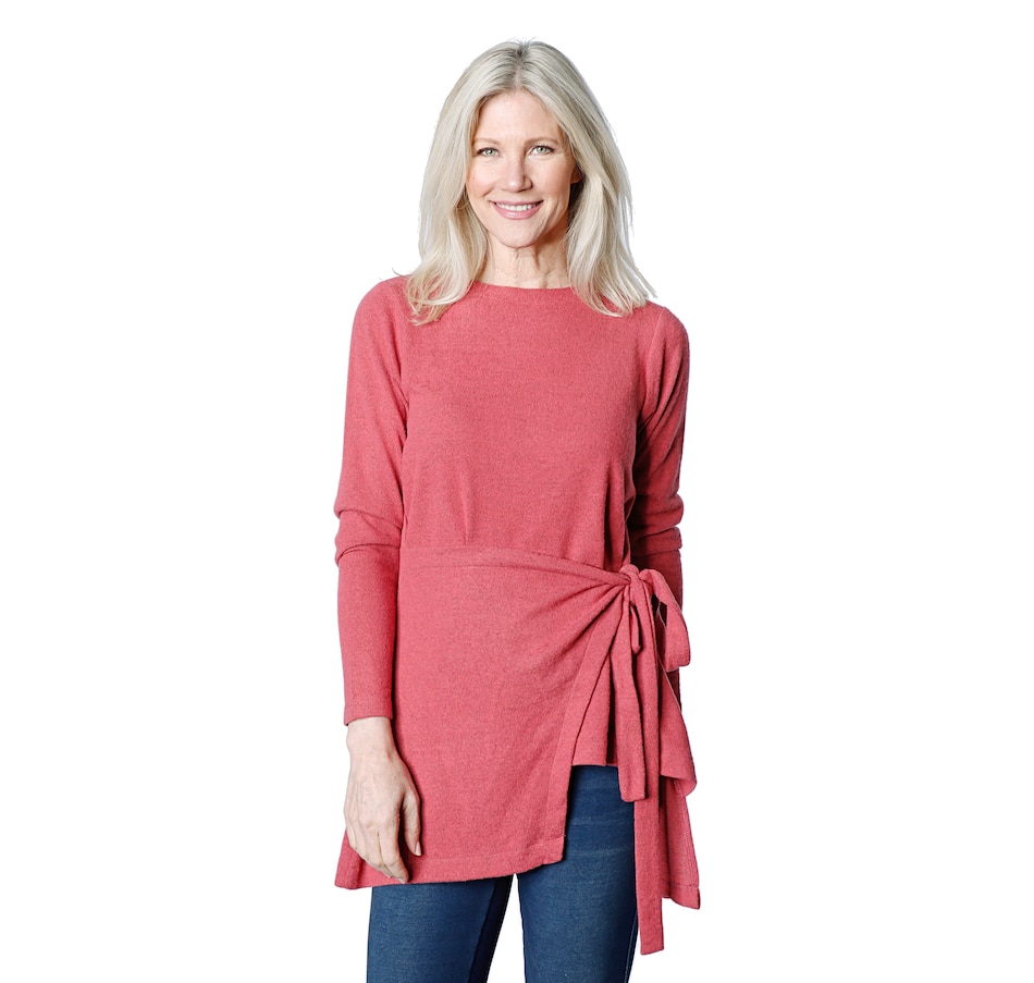 Image 409998_RSE.jpg, Product 409-998 / Price $19.33, DG2 by Diane Gilman Tie Waist Drama Top from DG2 by Diane Gilman on TSC.ca's Fashion department