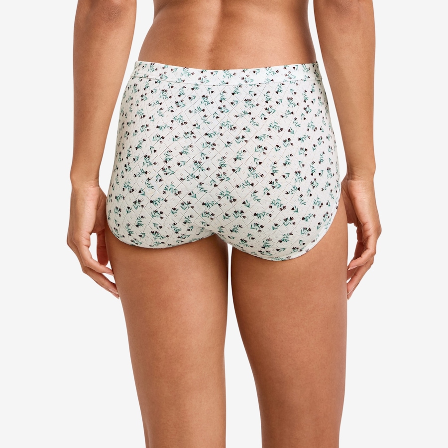 Image 422124_ALTMORE23.jpg, Product 422-124 / Price $70.00, Jockey Elance Breathe Brief (7-pack) from Jockey on TSC.ca's Fashion department