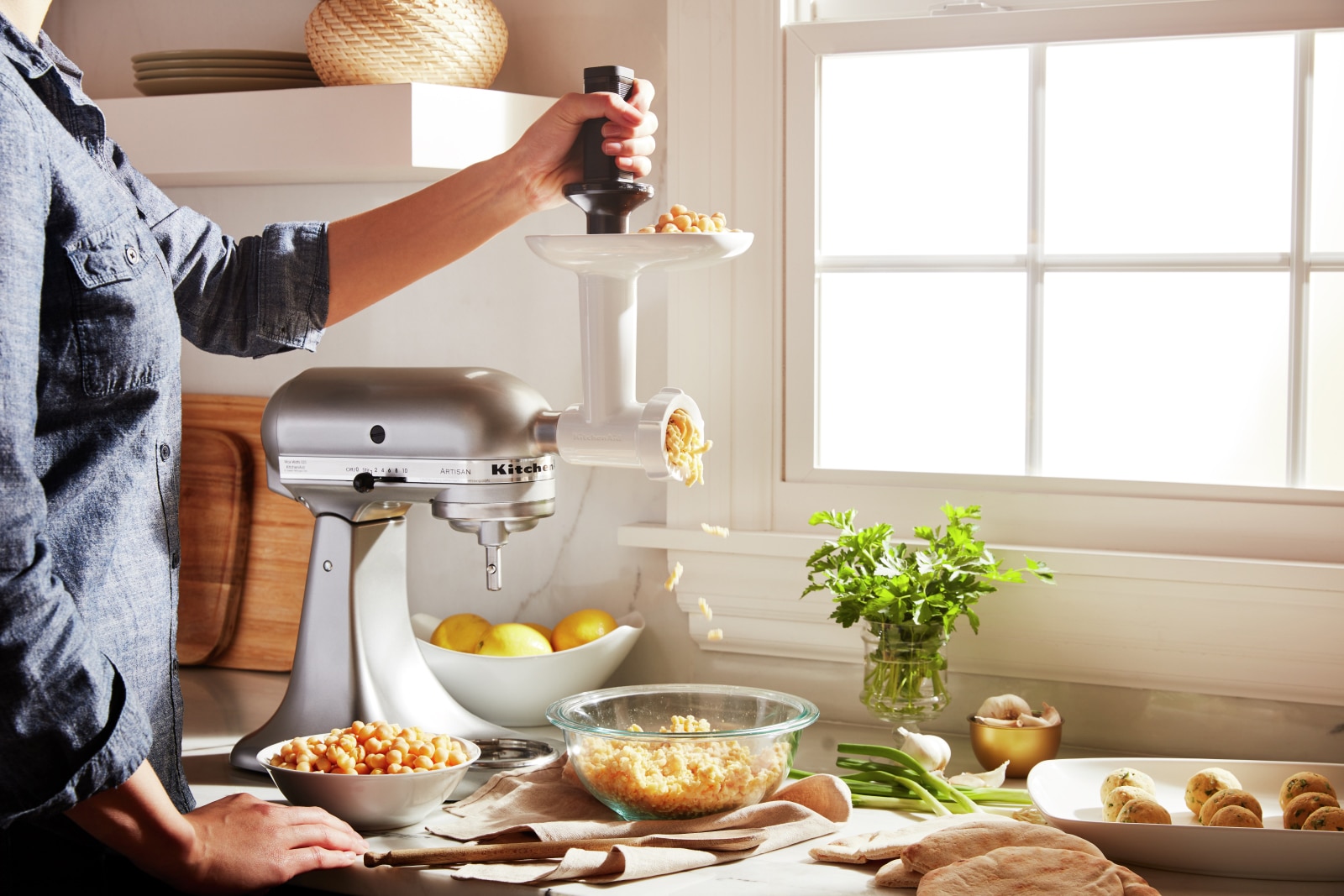 Kitchen food shop grinder