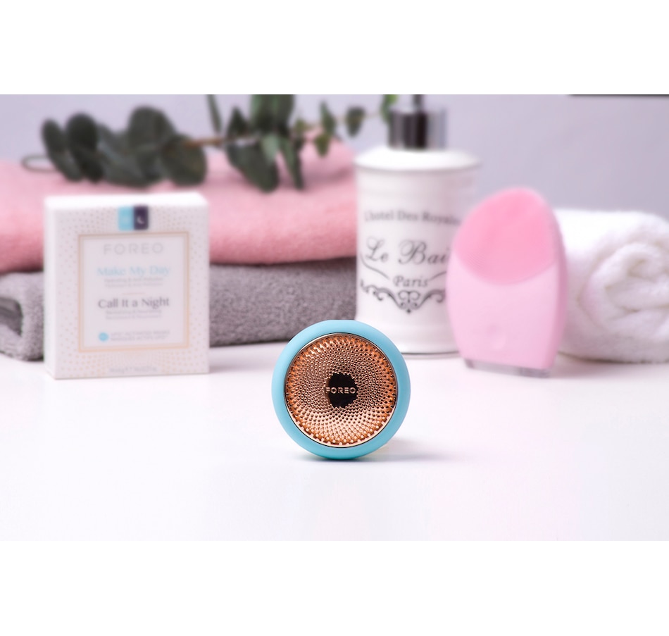 Image 447900_ALTMORE3.jpg, Product 447-900 / Price $329.00, Foreo UFO LED Thermo Activated Smart Mask from Foreo on TSC.ca's Beauty department