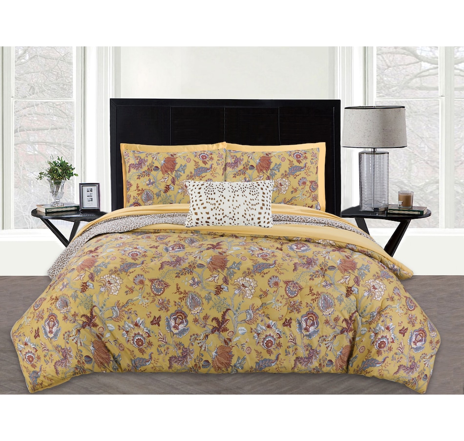 Image 483736_ALTMORE3.jpg, Product 483-736 / Price $24.33, St. Clair 6-Piece Diamond Embossed Sheet Set from St. Clair Bedding on TSC.ca's Home & Garden department