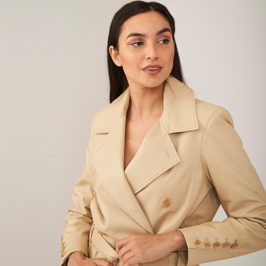 Image 484433_ALTMORE4.jpg, Product 484-433 / Price $549.88, LAMARQUE Erma Trench Coat from LAMARQUE on TSC.ca's Fashion department