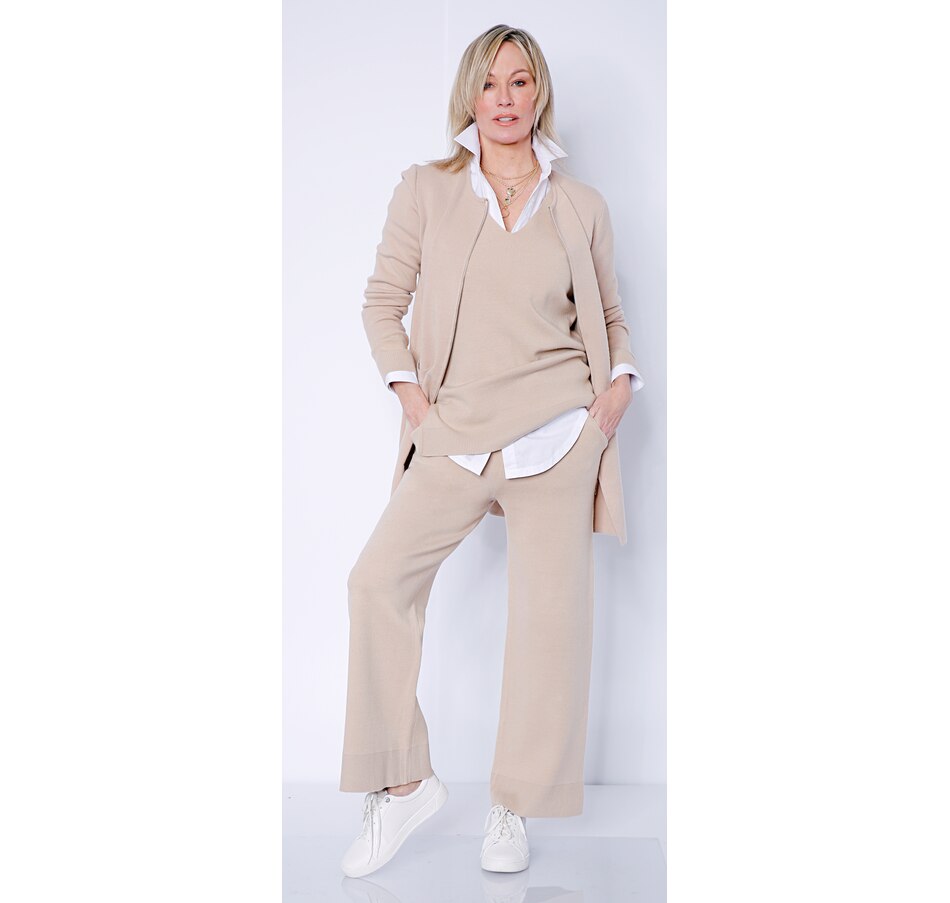 Image 485033_ALTMORE5.jpg, Product 485-033 / Price $69.33, Brian Bailey 2-Piece Sweater Knit V-Neck Tunic and Pant Lounge Set from Brian Bailey on TSC.ca's Fashion department