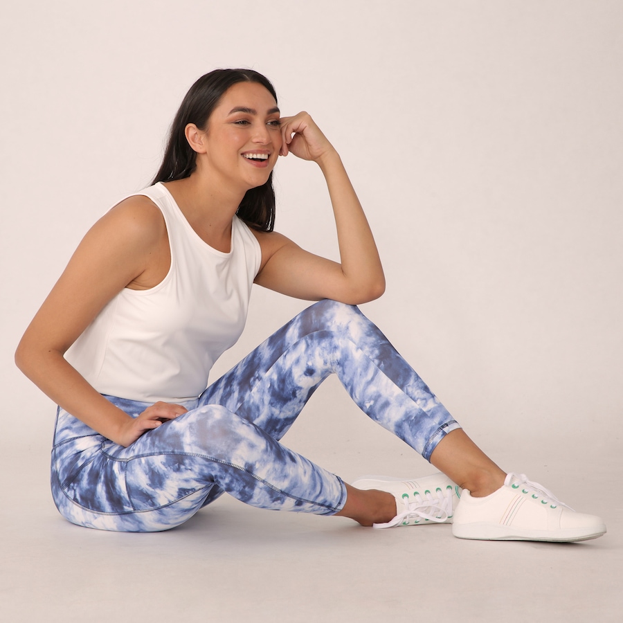 Image 485717_NAVTD.jpg, Product 485-717 / Price $19.33, Laurier & Co. The Lift 7/8 Pocket Leggings from Laurier & Co on TSC.ca's Fashion department