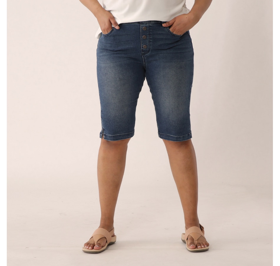 Image 486298_MDTNE.jpg, Product 486-298 / Price $19.33, Diane Gilman Faux Button Front Bermuda Short from DG2 by Diane Gilman on TSC.ca's Fashion department