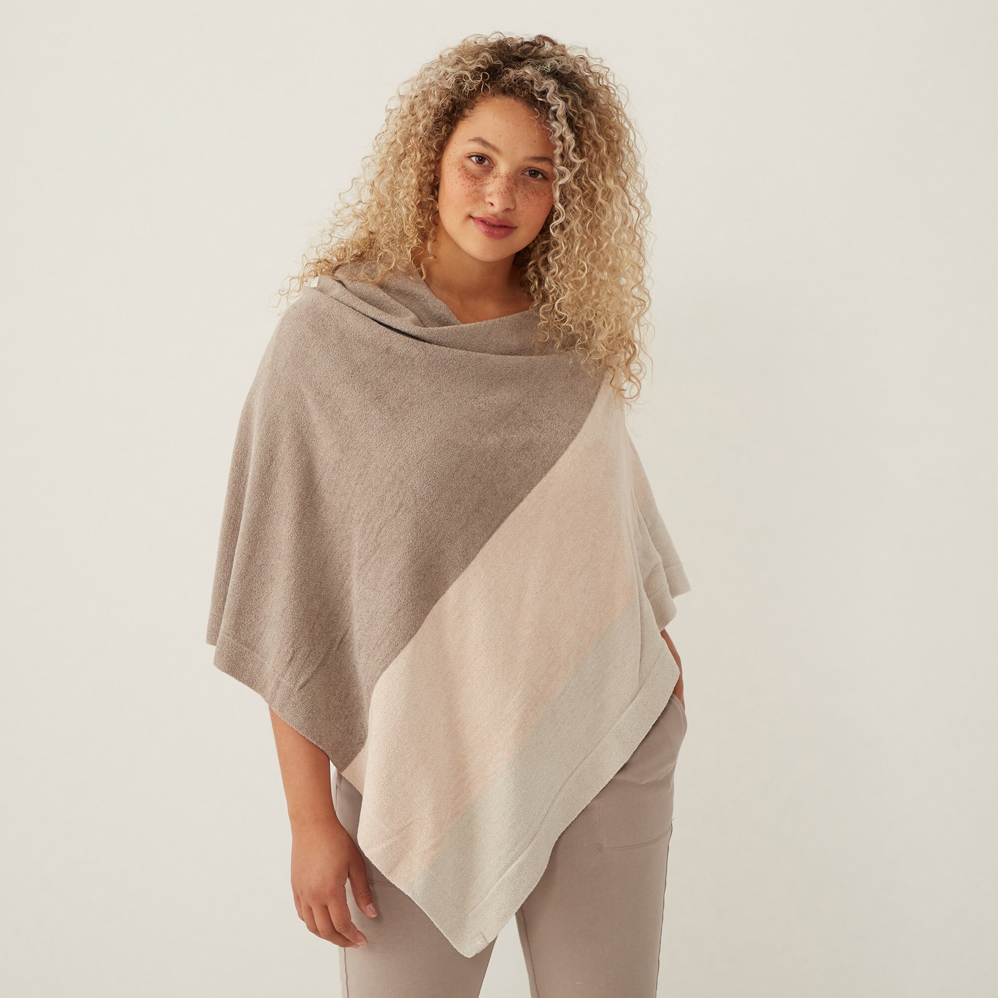 barefoot dreams poncho