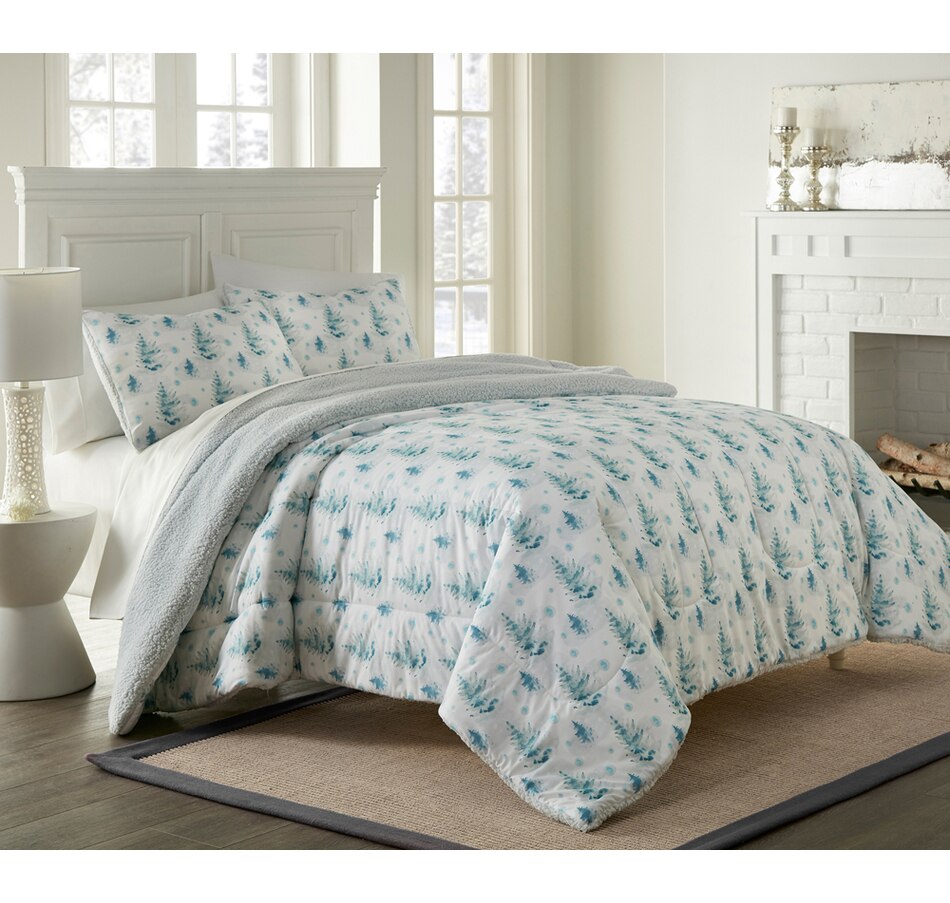 Image 486901_WTPNE.jpg, Product 486-901 / Price $29.88 - $34.88, Home Suite Micro Flannel Reverse Dyed to Match Sherpa Comforter 3-Piece Set from Home Suite on TSC.ca's Home & Garden department