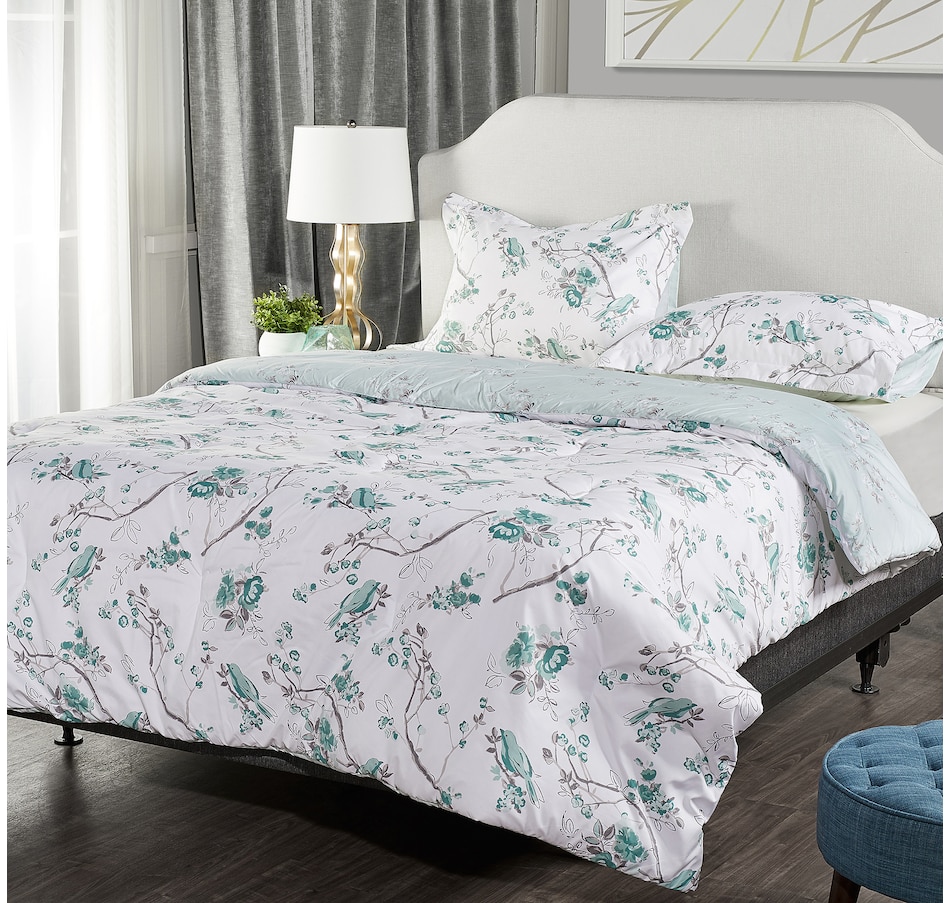 Image 488212_GRN.jpg , Product 488-212 / Price $39.88 - $59.88 , HomeSuite Springsong 3-Piece Comforter Set from HomeSuite Collection on TSC.ca's Home & Garden department