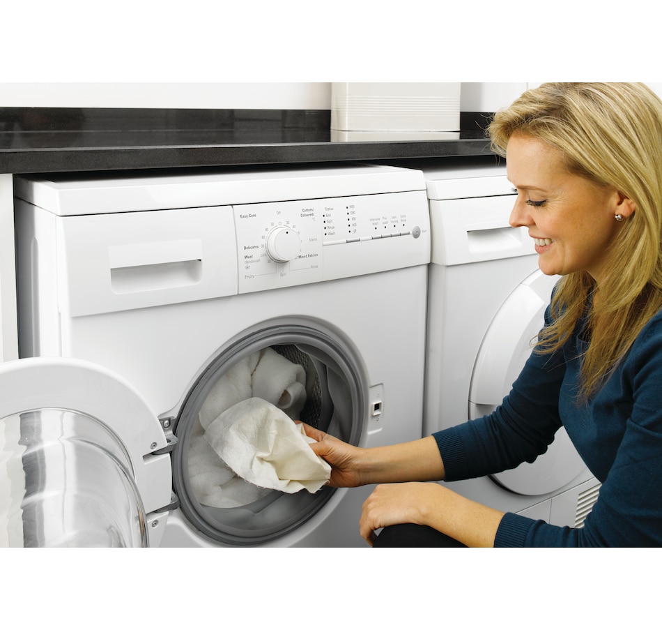 Image 489035_ALTMORE6.jpg, Product 489-035 / Price $31.99, Ecoegg Bamboo Towels (4-Pack) from Ecoegg on TSC.ca's Home & Garden department