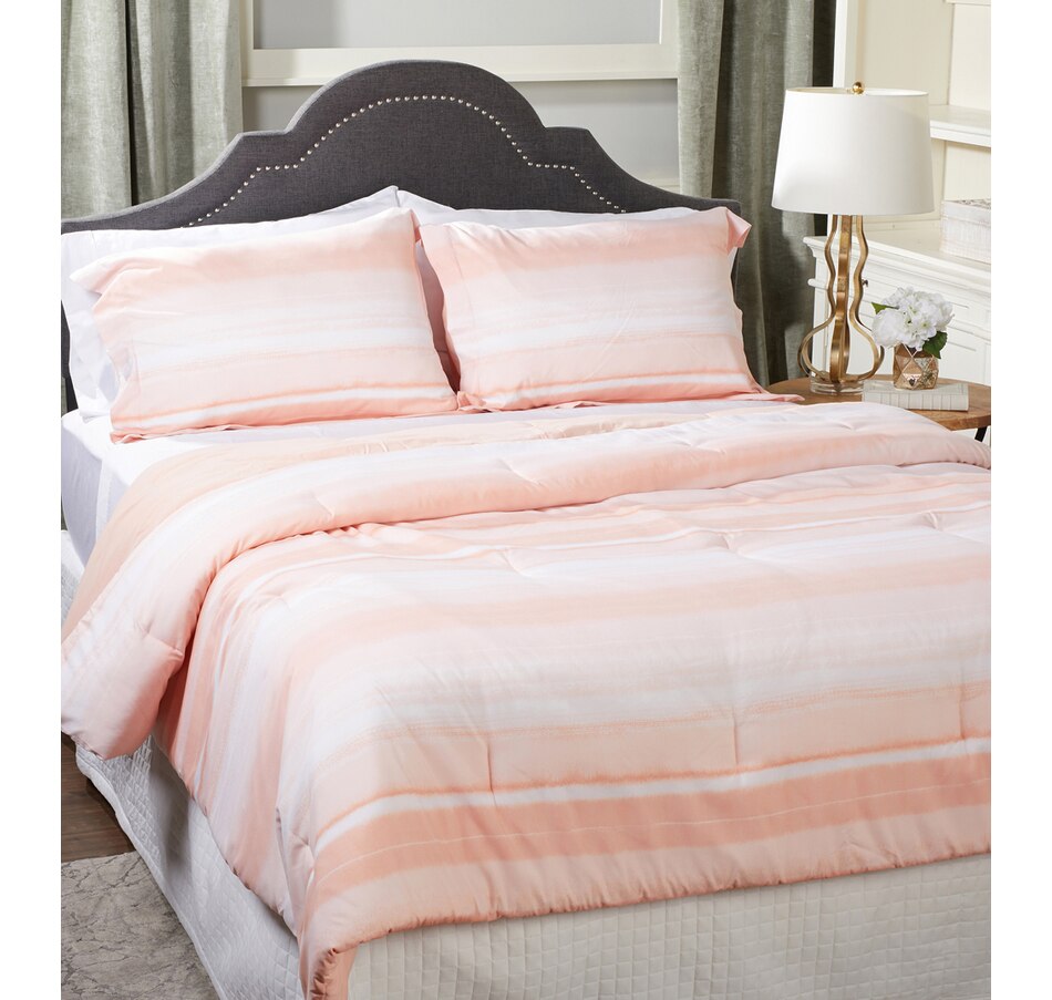 Image 490257_BUH.jpg , Product 490-257 / Price $39.88 - $59.88 , HomeSuite 3-Piece Comforter Set from HomeSuite Collection on TSC.ca's Home & Garden department
