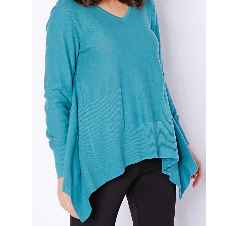 Image 490714_TB.jpg, Product 490-714 / Price $29.33, Joan Rivers Classics Collection Swing Style V-Neck Sweater from Joan Rivers on TSC.ca's Clothing & Shoes department