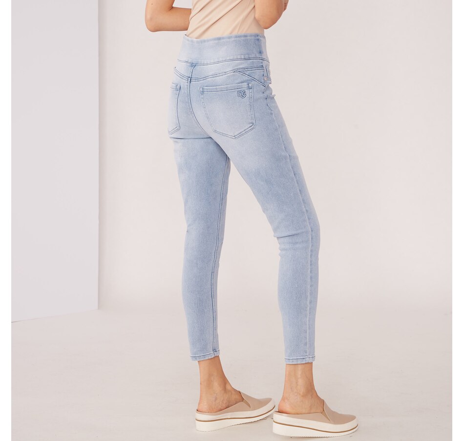 Image 490776_ALTMORE1.jpg, Product 490-776 / Price $19.33, Diane Gilman Virtual Stretch Ultra Skinny Jean from DG2 by Diane Gilman on TSC.ca's Clothing & Shoes department